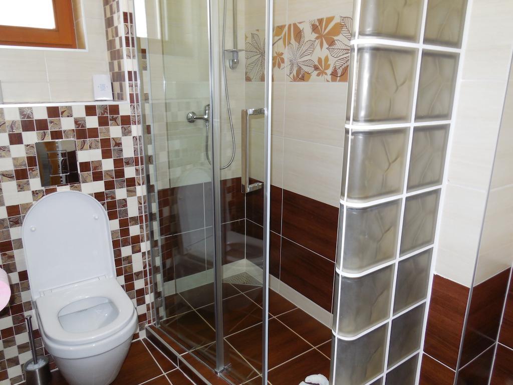 Penzion Pod Brezinou Trencin Quarto foto