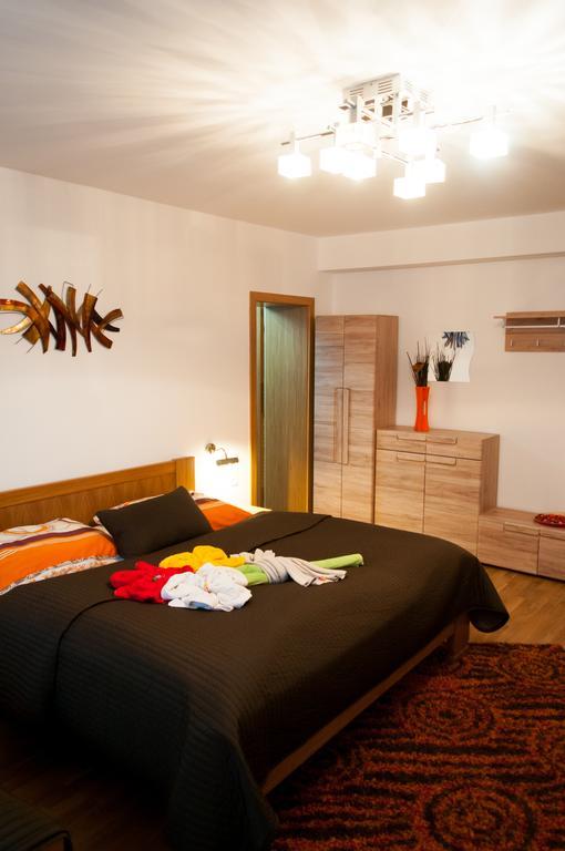 Penzion Pod Brezinou Trencin Exterior foto