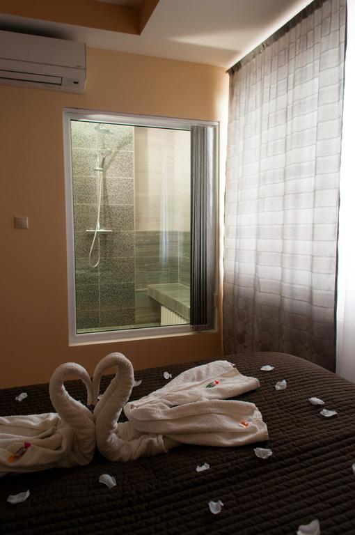 Penzion Pod Brezinou Trencin Exterior foto