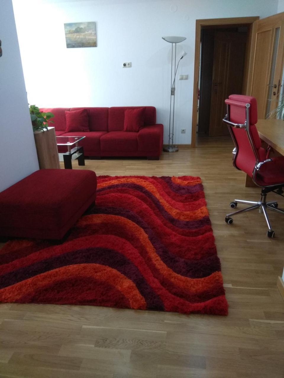 Penzion Pod Brezinou Trencin Exterior foto